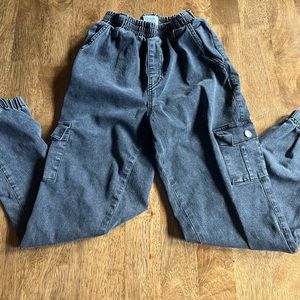 Black Juniors/Pre-Teen Cargo Pants